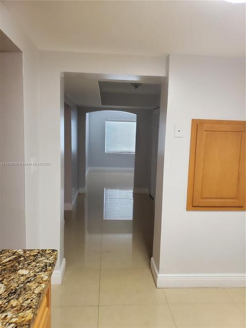 660 E 14th St, Hialeah, FL 33010 photo 22