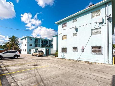 380 E 35th St #2121, Hialeah, FL 33013 photo 2
