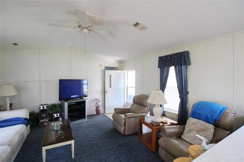 1385 Lake Dr, Okeechobee, FL 34974 photo 9