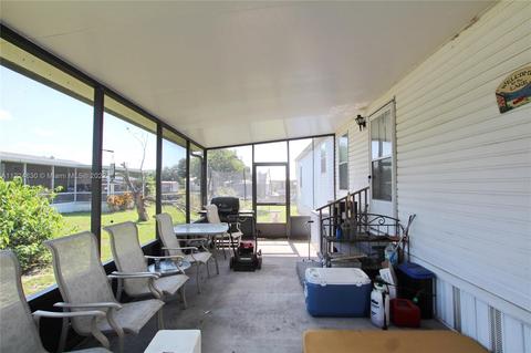 1385 Lake Dr, Okeechobee, FL 34974 photo 22