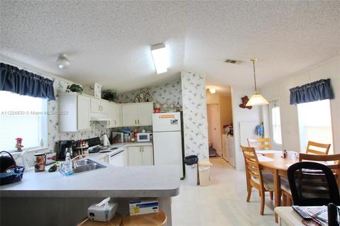 1385 Lake Dr, Okeechobee, FL 34974 photo 7