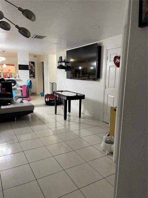 140 E 5th St #5, Hialeah, FL 33010 photo 2