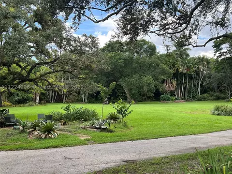 11855 SW 60th Ave, Pinecrest, FL 33156 photo 1