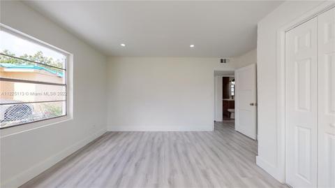 1860 E 9th Ave, Hialeah, FL 33013 photo 23