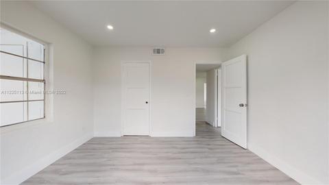 1860 E 9th Ave, Hialeah, FL 33013 photo 28