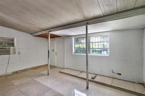 40 W 51st St, Hialeah, FL 33012 photo 63