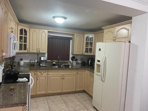 96 E 48th St, Hialeah, FL 33013 photo 2