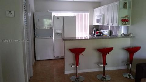351 E 4th Ave #9, Hialeah, FL 33010 photo 1