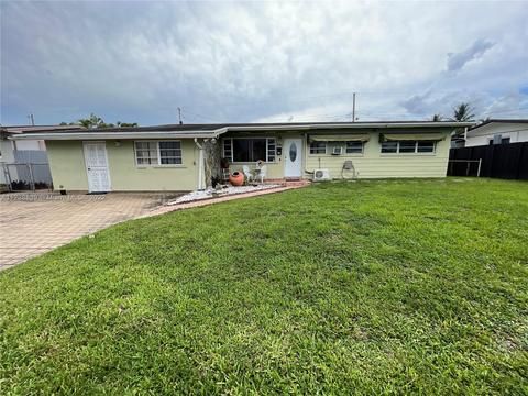 431 W 55th Pl, Hialeah, FL 33012 photo 2
