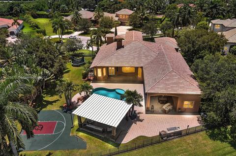 11029 Blackhawk Blvd, Davie, FL 33328