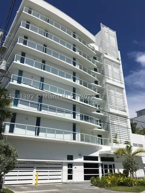 9821 E Bay Harbor Dr #701, Bay Harbor Islands, FL 33154
