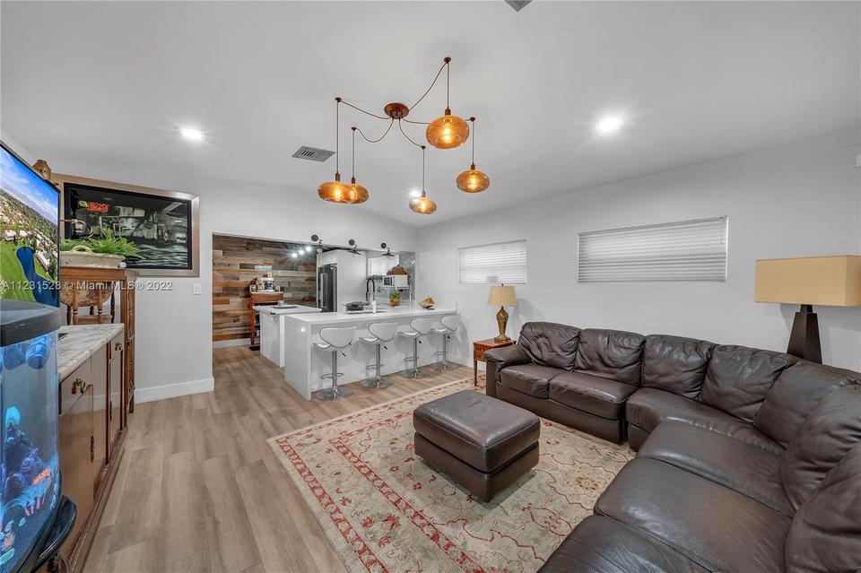  2225 Secoffee Ter, Miami, FL 33133 photo 15