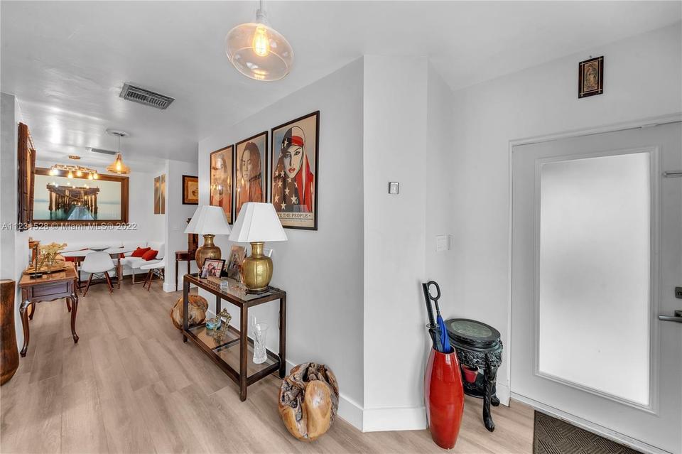  2225 Secoffee Ter, Miami, FL 33133 photo 4