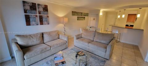 6917 Collins Ave #524, Miami Beach, FL 33141