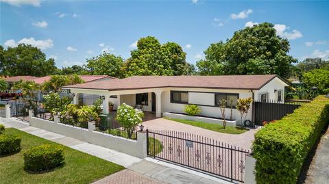 4247 W 5th Ln, Hialeah, FL 33012 photo 4