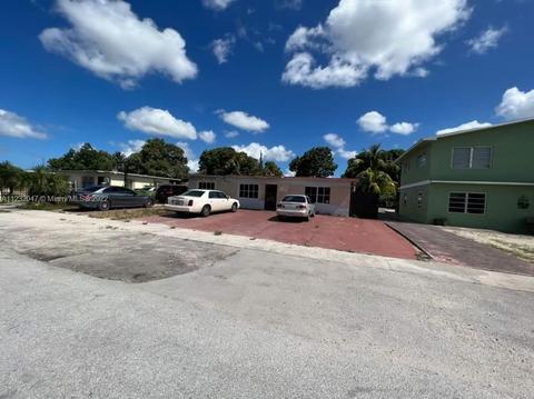 930 E 10th Pl, Hialeah, FL 33010 photo 3