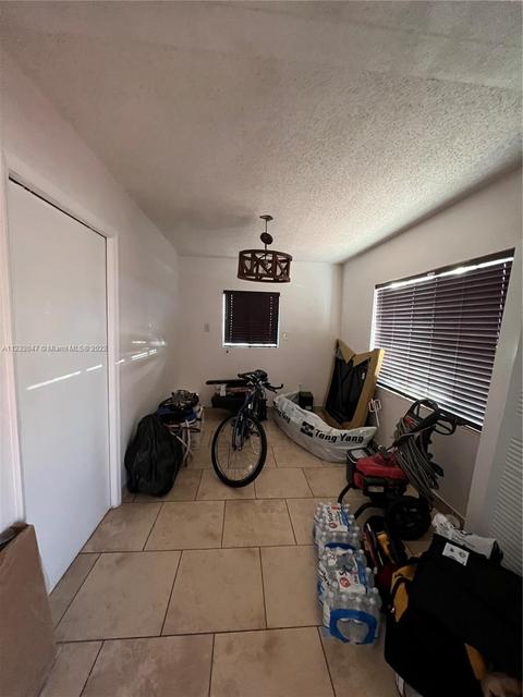 930 E 10th Pl, Hialeah, FL 33010 photo 7