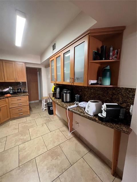 930 E 10th Pl, Hialeah, FL 33010 photo 6