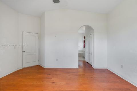 15822 SW 63rd Ter, Miami, FL 33193 photo 23