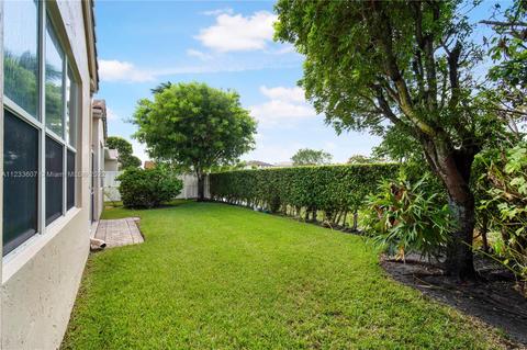 15822 SW 63rd Ter, Miami, FL 33193 photo 35