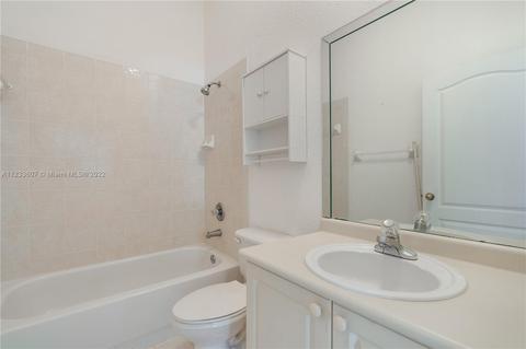 15822 SW 63rd Ter, Miami, FL 33193 photo 31