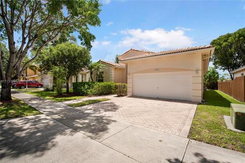 15822 SW 63rd Ter, Miami, FL 33193 photo 3