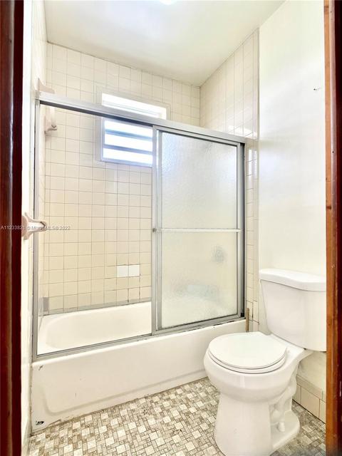 4566 W 6th Ave, Hialeah, FL 33012 photo 38
