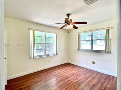 4566 W 6th Ave, Hialeah, FL 33012 photo 43