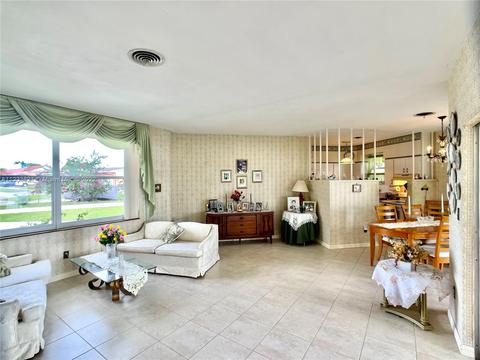 4566 W 6th Ave, Hialeah, FL 33012 photo 18
