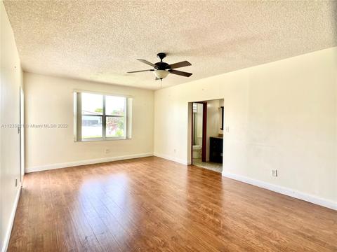 4566 W 6th Ave, Hialeah, FL 33012 photo 36
