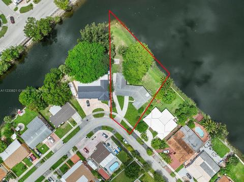 4566 W 6th Ave, Hialeah, FL 33012 photo 3