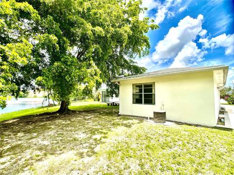 4566 W 6th Ave, Hialeah, FL 33012 photo 45