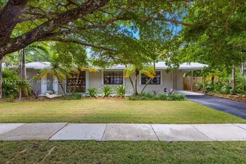 16102 SW 98th Ave, Miami, FL 33157 photo 1
