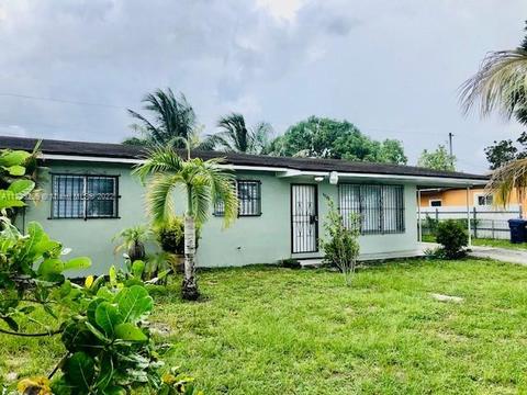 5002 NW 173rd Dr, Miami Gardens, FL 33055 photo 1