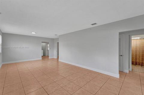 531 E 12th St, Hialeah, FL 33010 photo 7