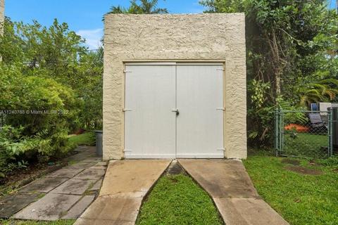 809 Messina Ave, Coral Gables, FL 33134 photo 4