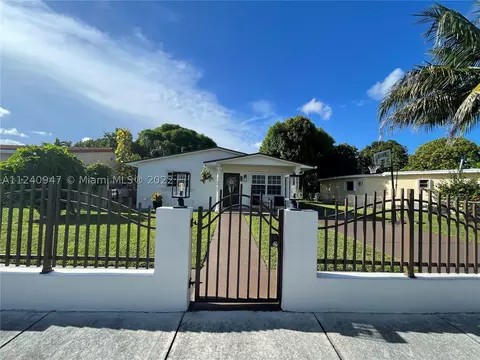 75 E 60th St, Hialeah, FL 33013 photo 1