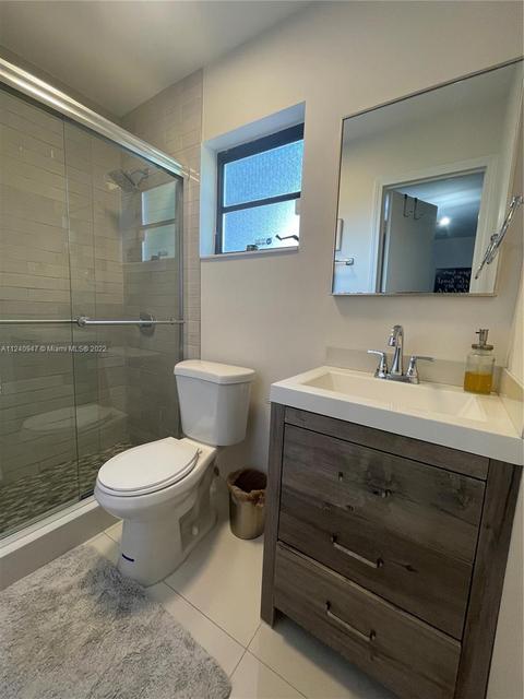 75 E 60th St, Hialeah, FL 33013 photo 14