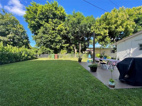 75 E 60th St, Hialeah, FL 33013 photo 16