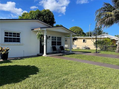 75 E 60th St, Hialeah, FL 33013 photo 2