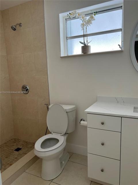 100 W 20th St, Hialeah, FL 33010 photo 9