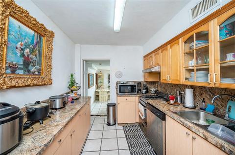 901 E 21st St, Hialeah, FL 33013 photo 7