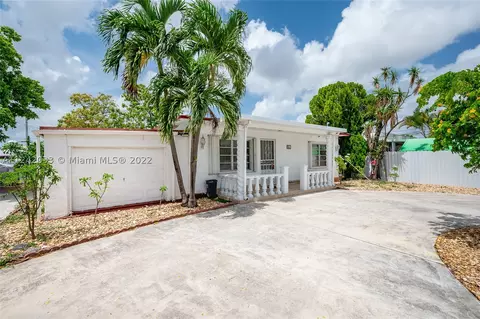901 E 21st St, Hialeah, FL 33013 photo 1