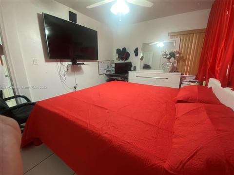 733 E 40th St, Hialeah, FL 33013 photo 11