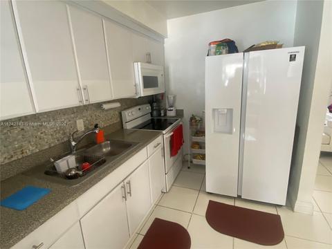 733 E 40th St, Hialeah, FL 33013 photo 8