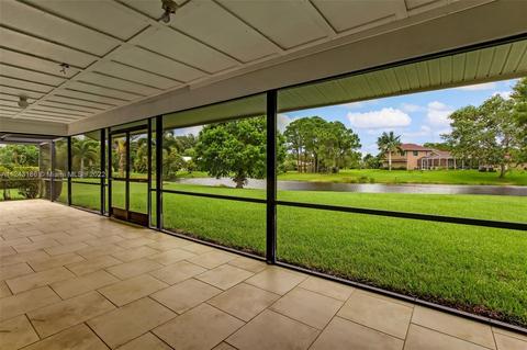 5040 SE Sterling Cir, Stuart, FL 34997 photo 9
