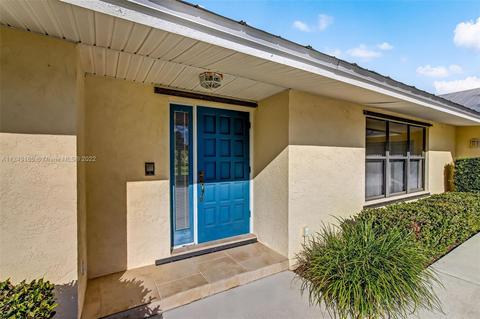 5040 SE Sterling Cir, Stuart, FL 34997 photo 4
