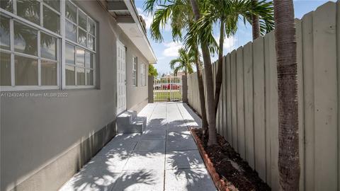 315 E 42nd St, Hialeah, FL 33013 photo 32