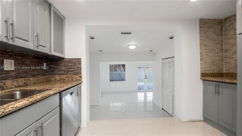 315 E 42nd St, Hialeah, FL 33013 photo 11