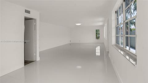 315 E 42nd St, Hialeah, FL 33013 photo 24